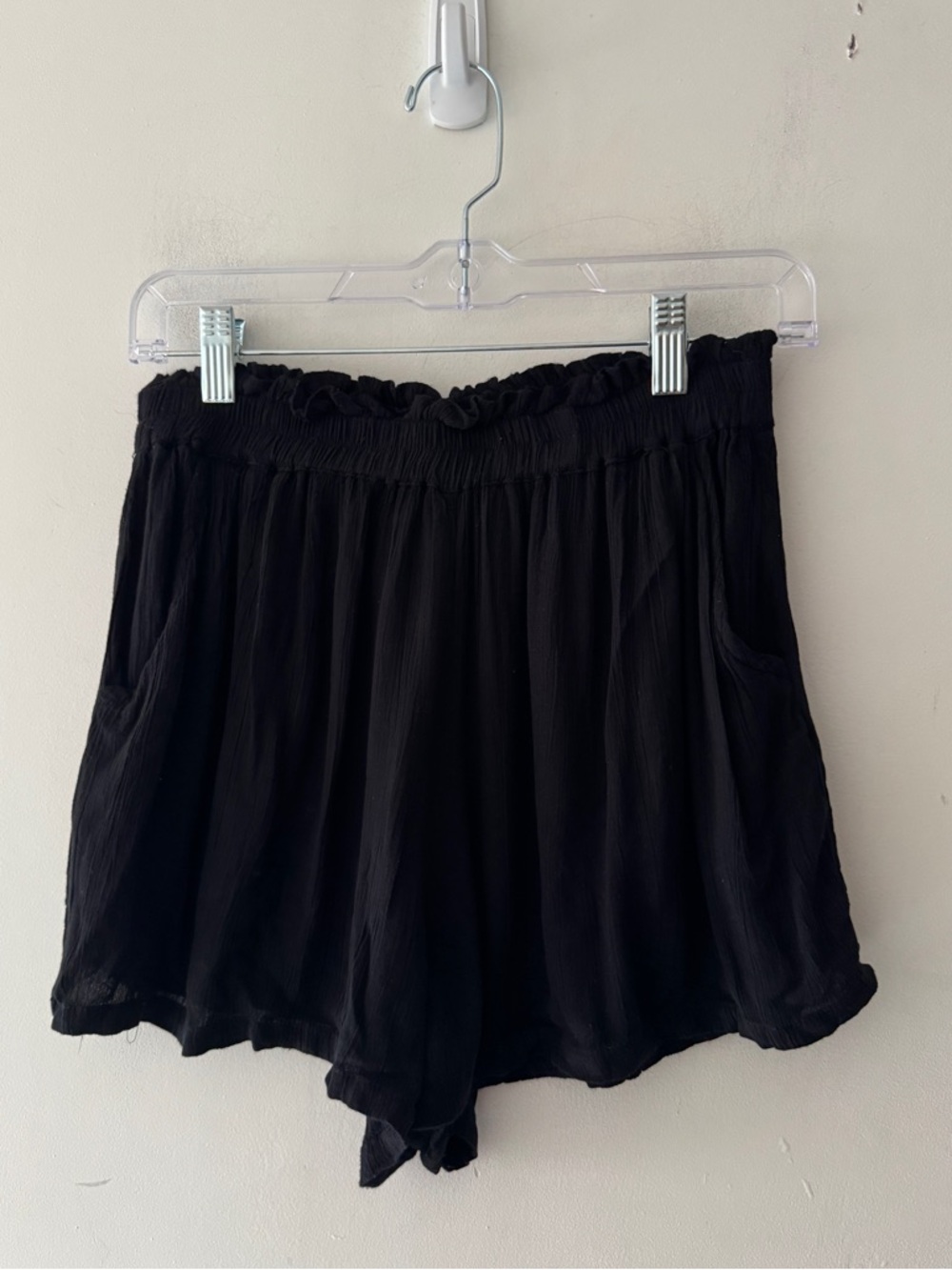 Angie Black Flowy Elastic‎ Waist Boho Pull On Shorts